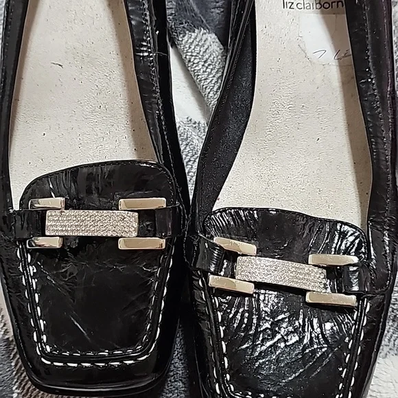 Black liz claiborne flat with silver crystal buckle. Size 9.5 - Picture 2 of 4